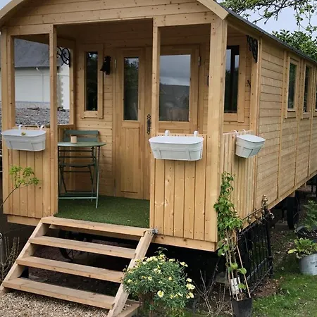 Дом отдыха Roulotte A *