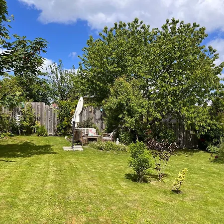 Holiday home Roulotte A *